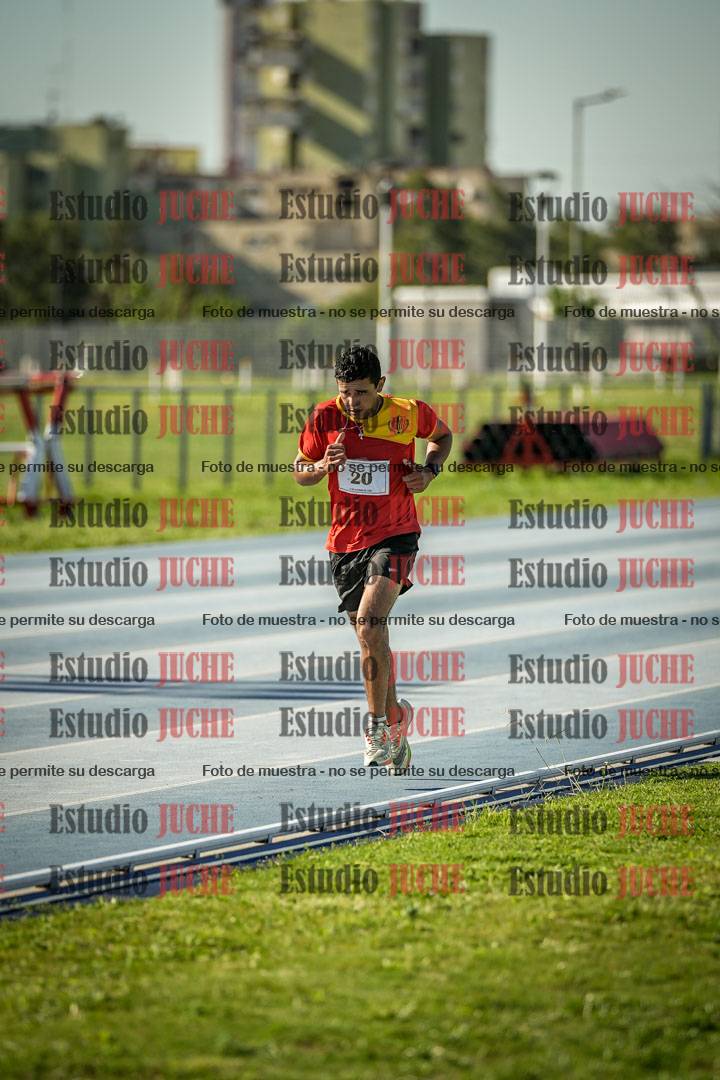 Fotos de los 3000 m llanos de varones