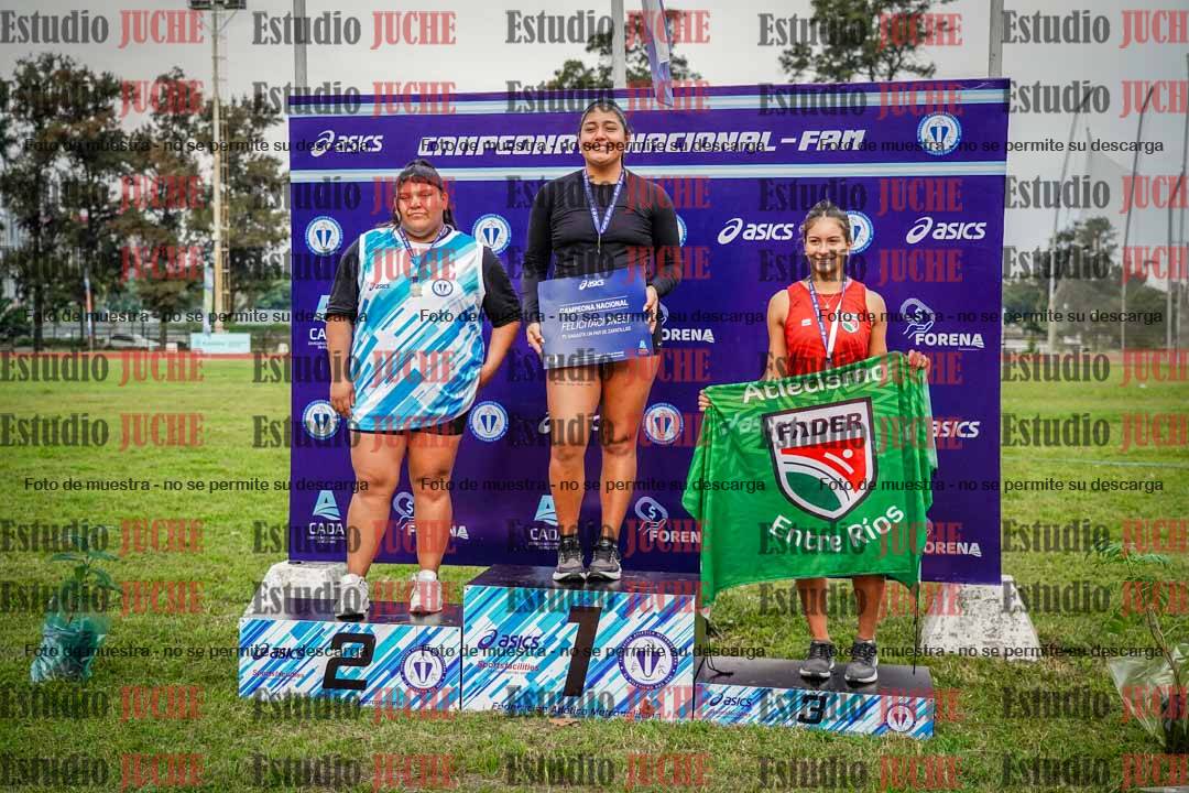 Fotos de algunos extras del día 1