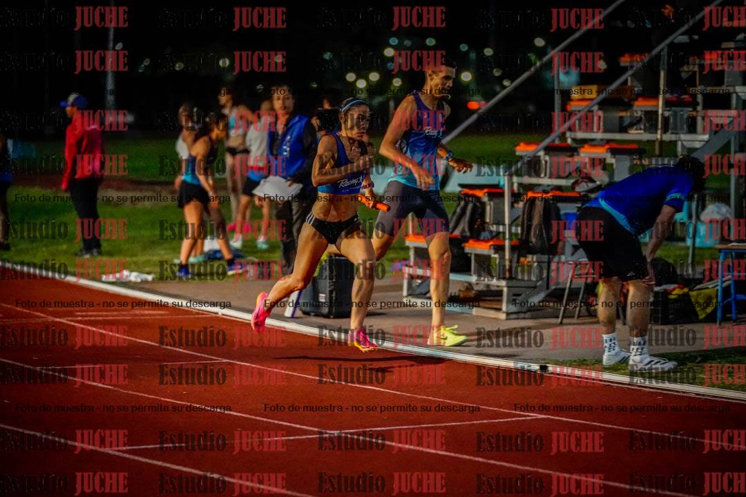 Fotos de las postas 4x400 m mixtas