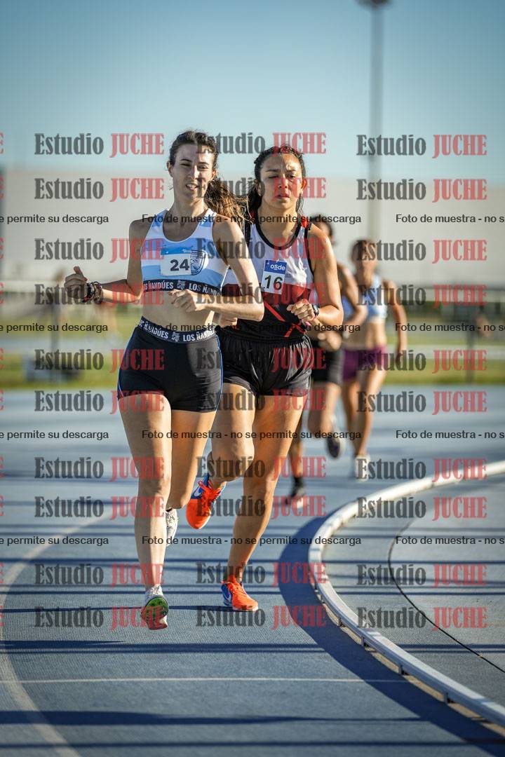 Fotos de los 1500 m llanos de mujeres