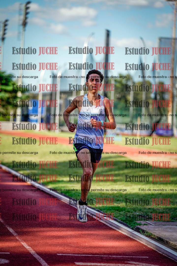 Fotos de los 3000 m llanos de varones