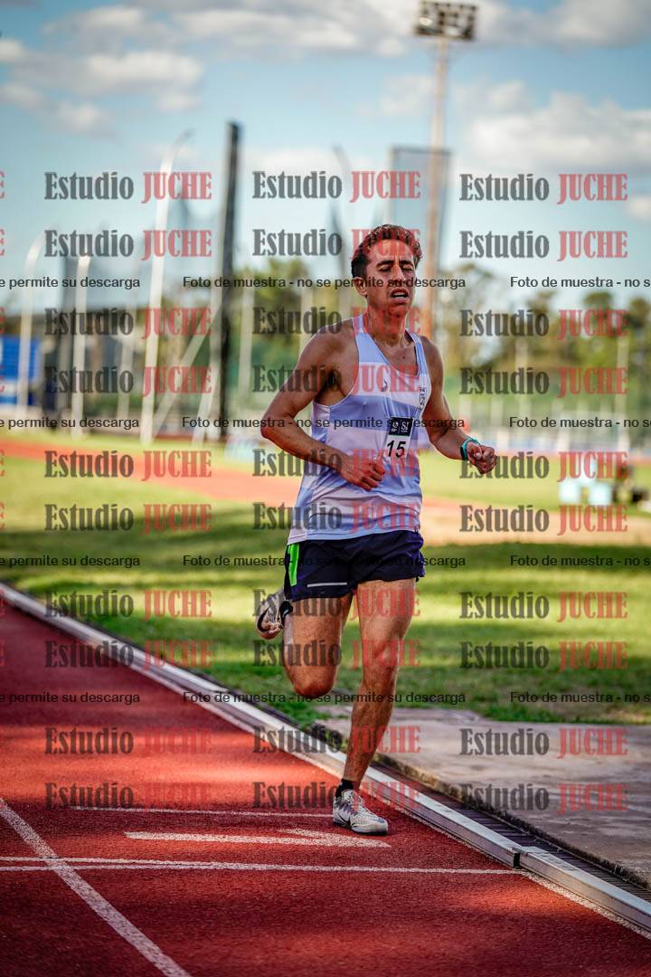 Fotos de los 3000 m llanos de varones