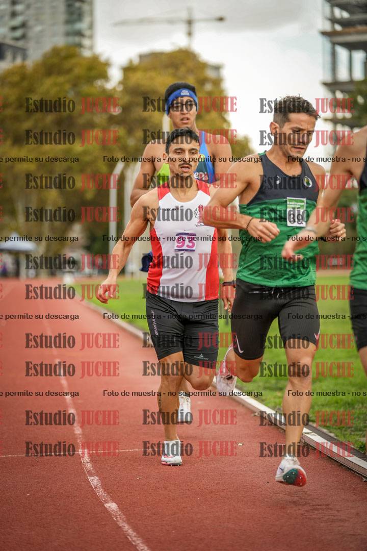 Fotos de los 3000 m llanos de varones