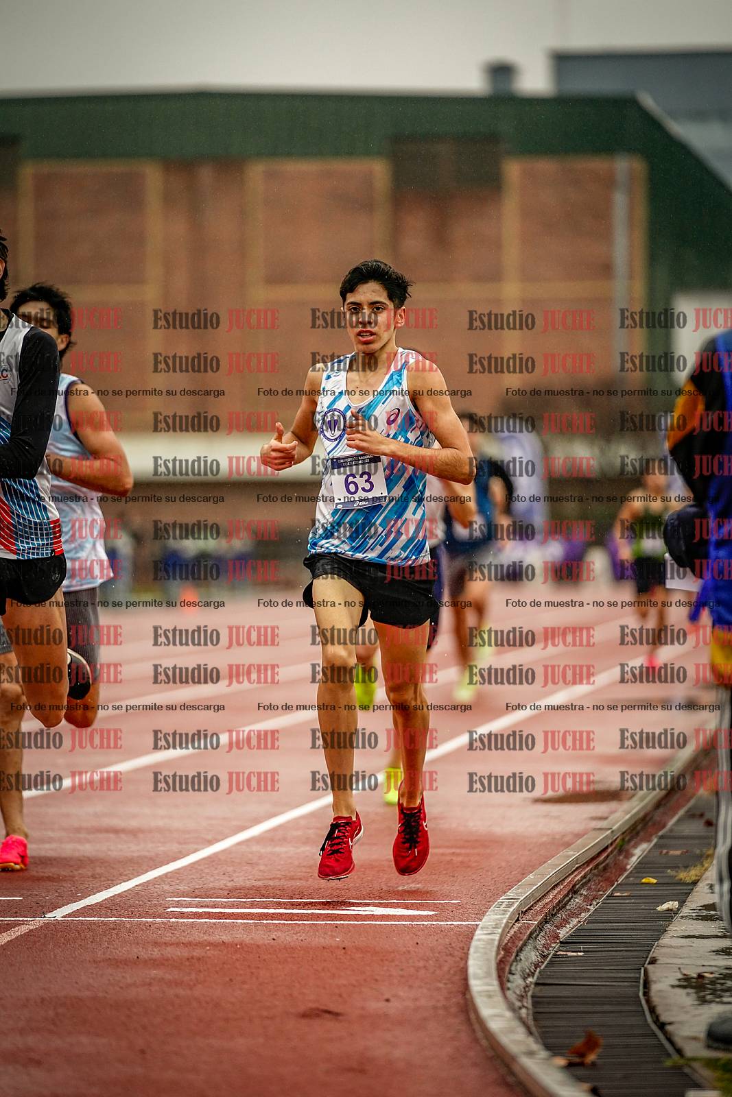 Fotos de los 1500 m llanos de varones