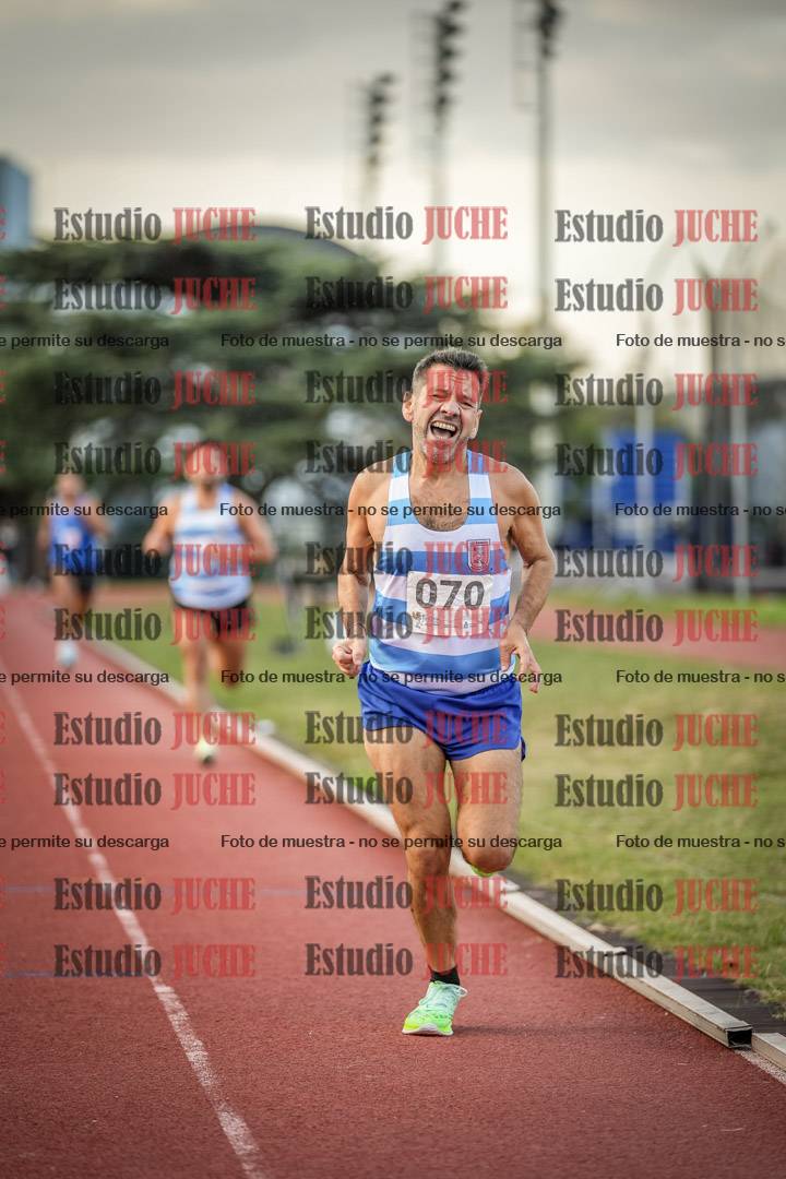Fotos de los 1500 m llanos de varones