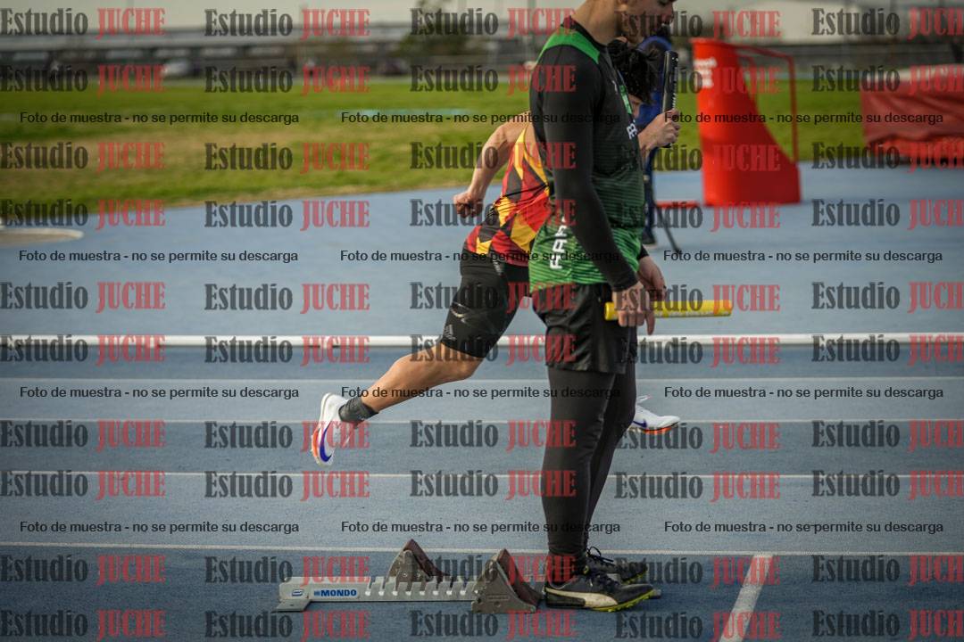 Fotos de las Postas 4x100 m de varones