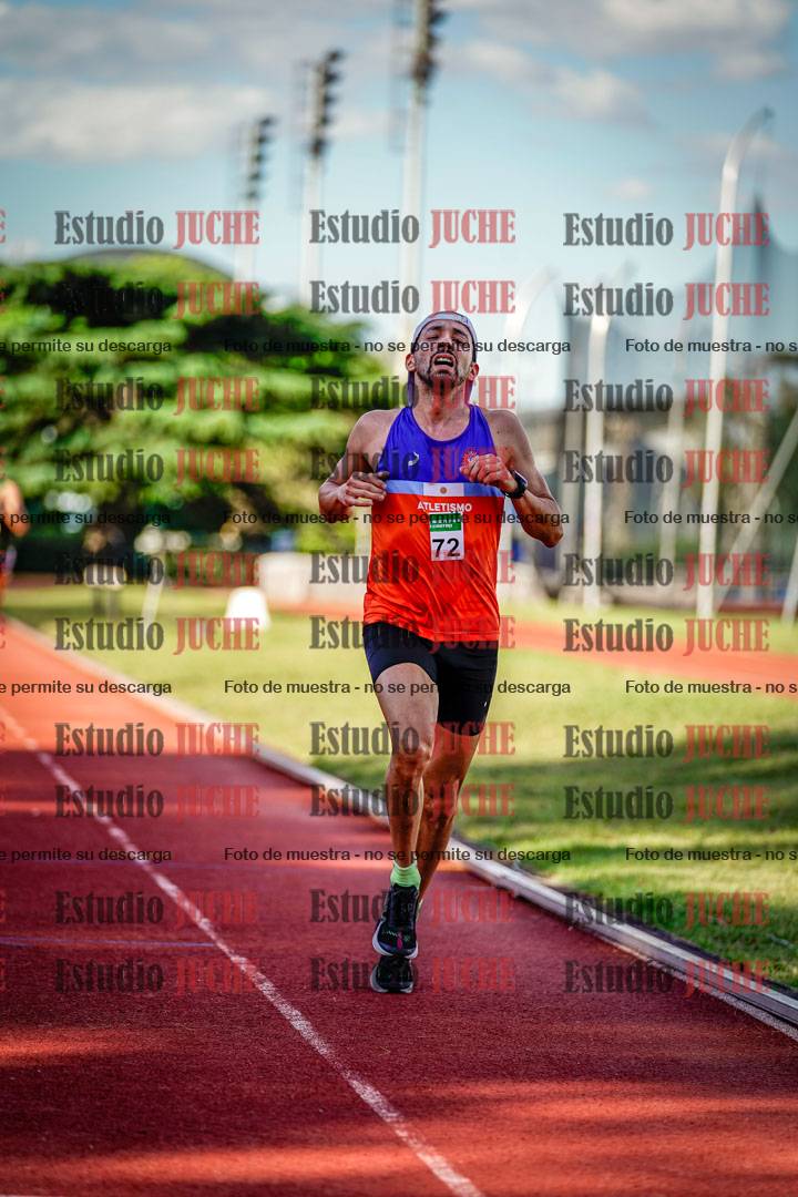 Fotos de los 3000 m llanos de varones