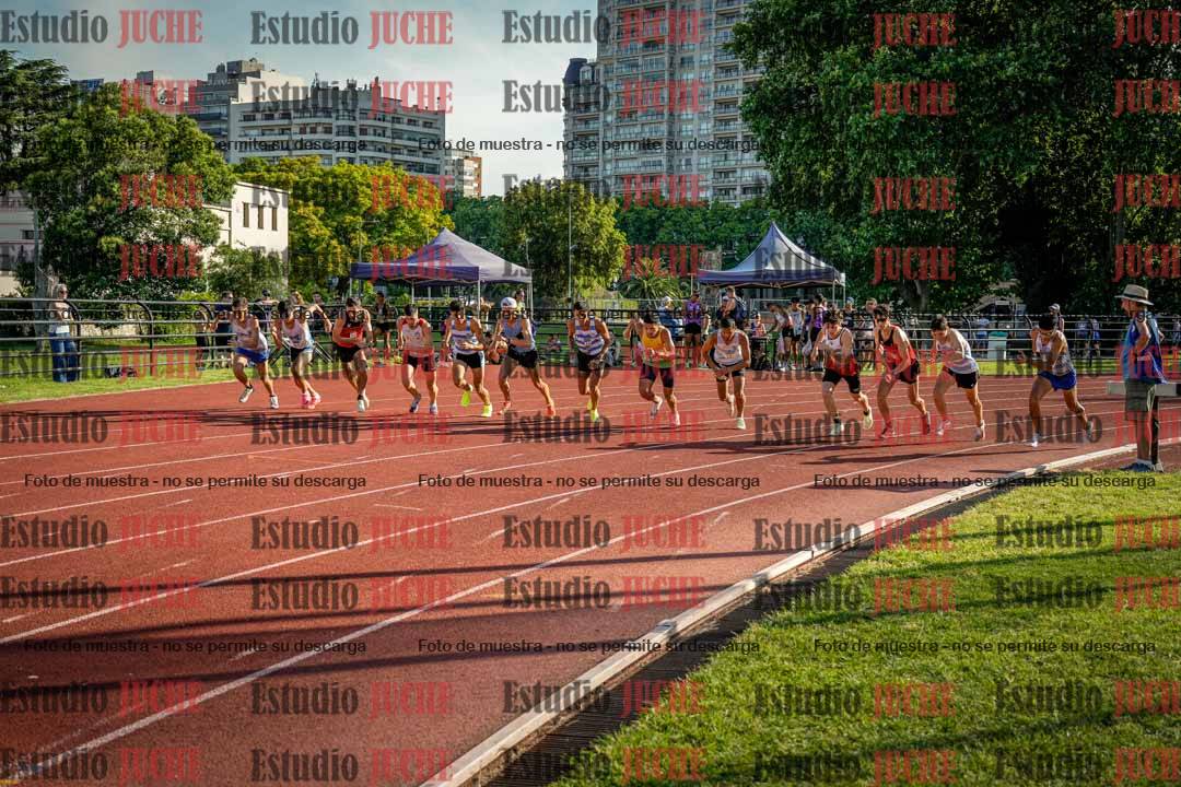 Fotos de los 1500 m llanos de varones