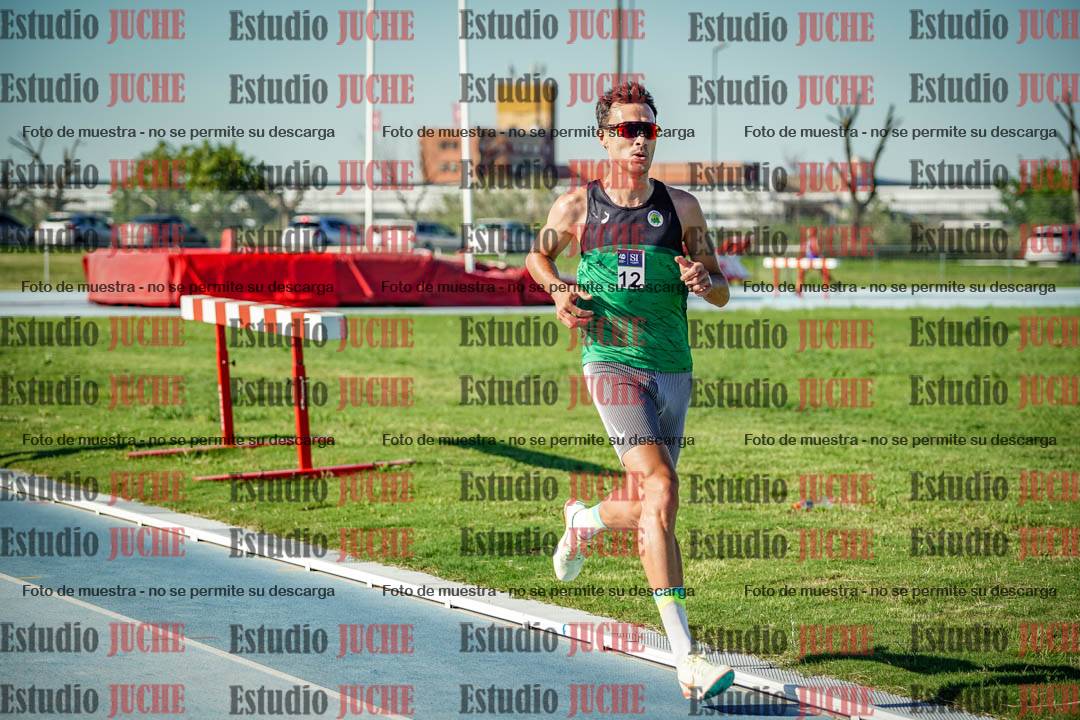 Fotos de los 3000 m llanos de varones