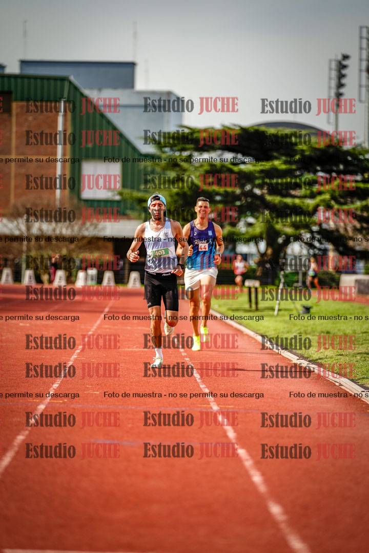 Fotos de los 3000 m llanos de varones