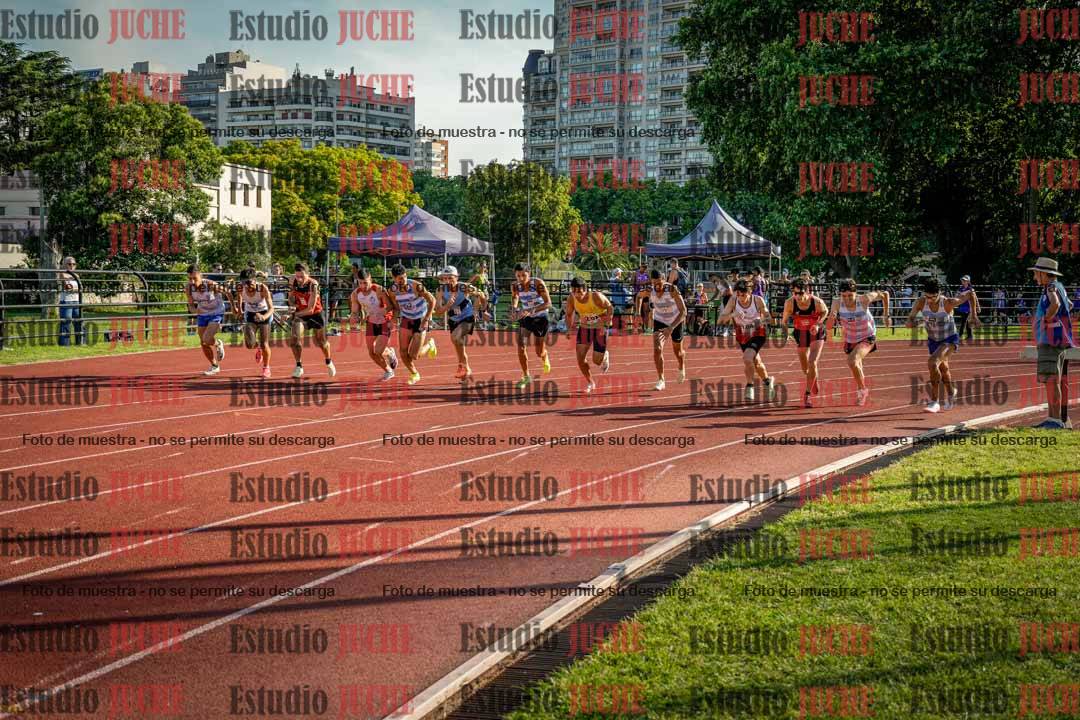 Fotos de los 1500 m llanos de varones