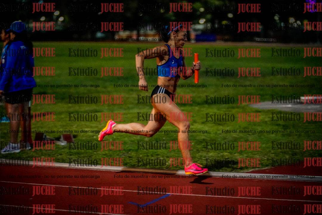 Fotos de las postas 4x400 m mixtas