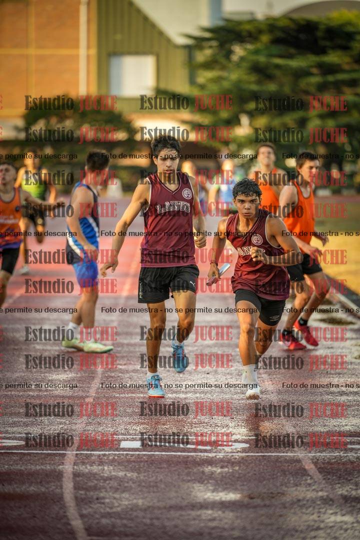 Fotos de las Postas 4x400 m de varones