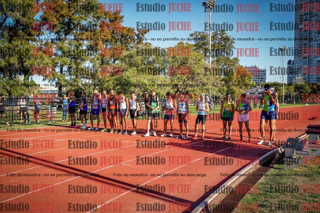 Fotos de los 3000 m llanos de varones