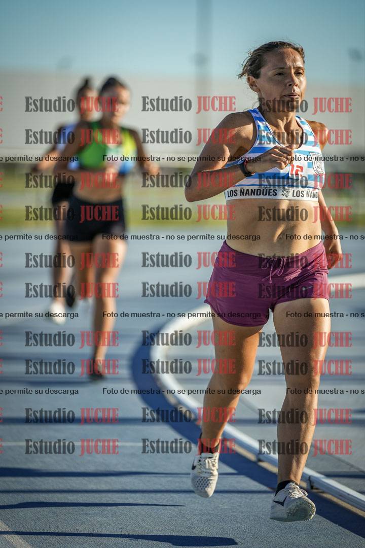 Fotos de los 1500 m llanos de mujeres