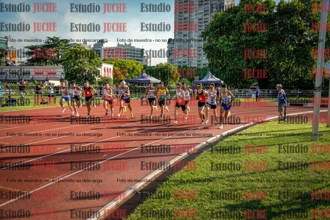 Fotos de los 1500 m llanos de varones