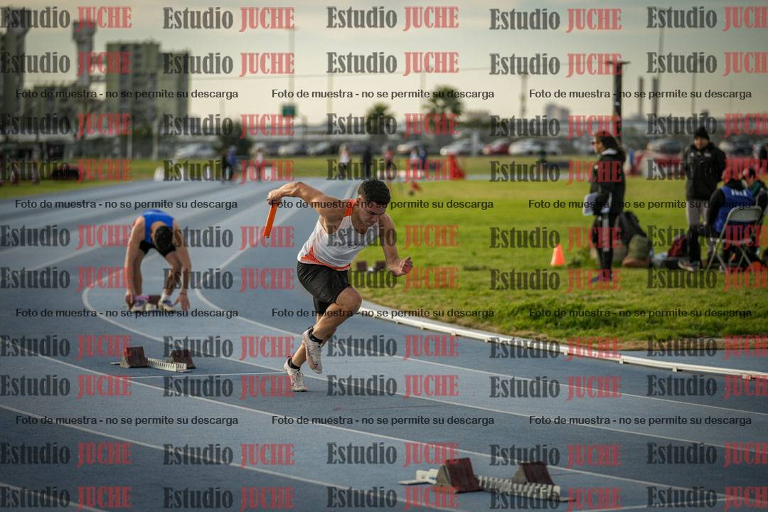 Fotos de las Postas 4x100 m de varones