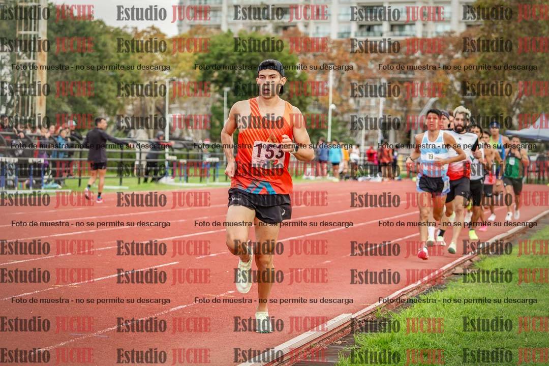 Fotos de los 3000 m llanos de varones