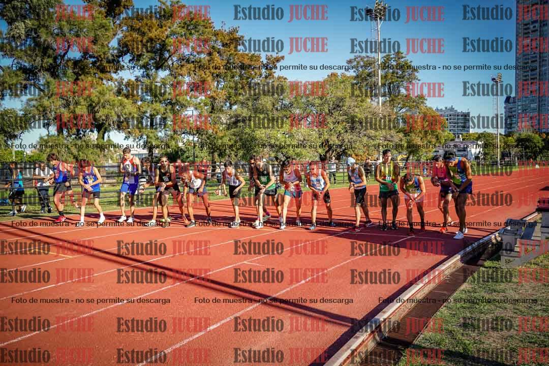 Fotos de los 3000 m llanos de varones
