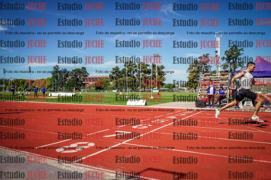 Fotos de los 400 m llanos de varones