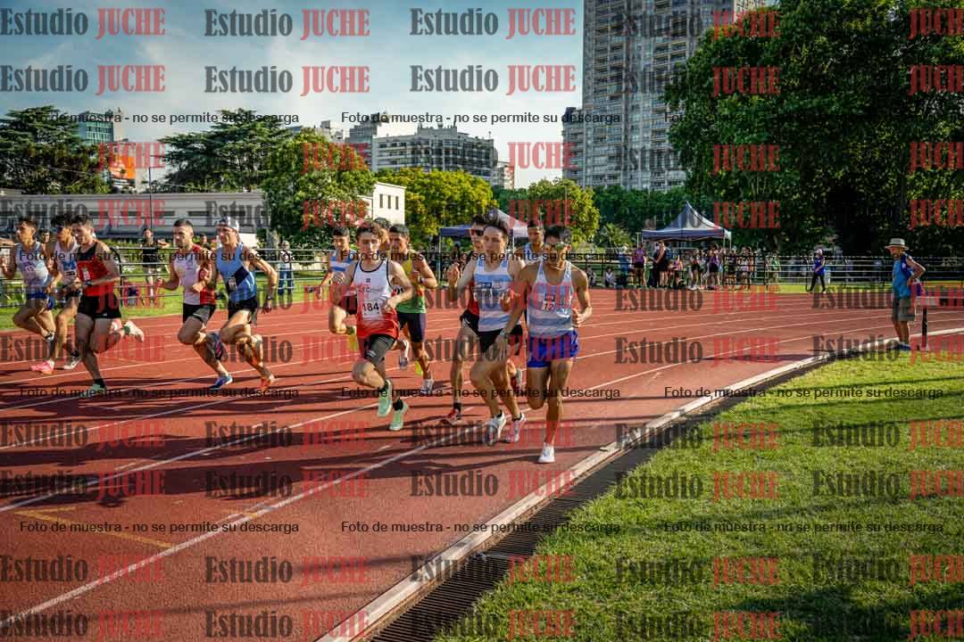Fotos de los 1500 m llanos de varones
