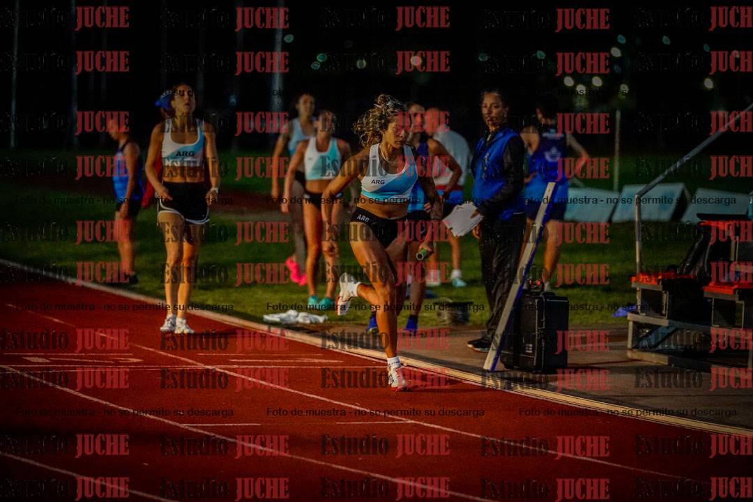 Fotos de las postas 4x400 m mixtas