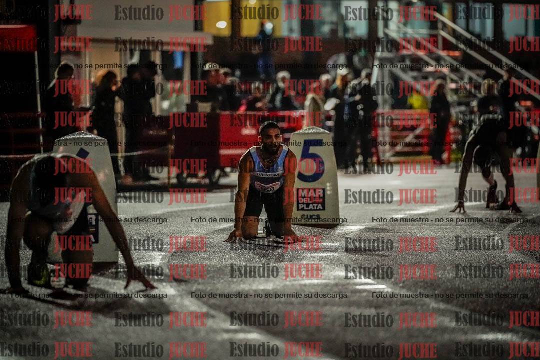 Fotos de los 400 m llanos de varones - deca 5 - serie 1