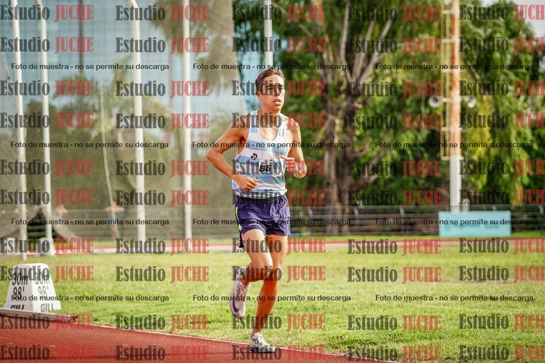 Fotos de los 3000 m llanos de varones