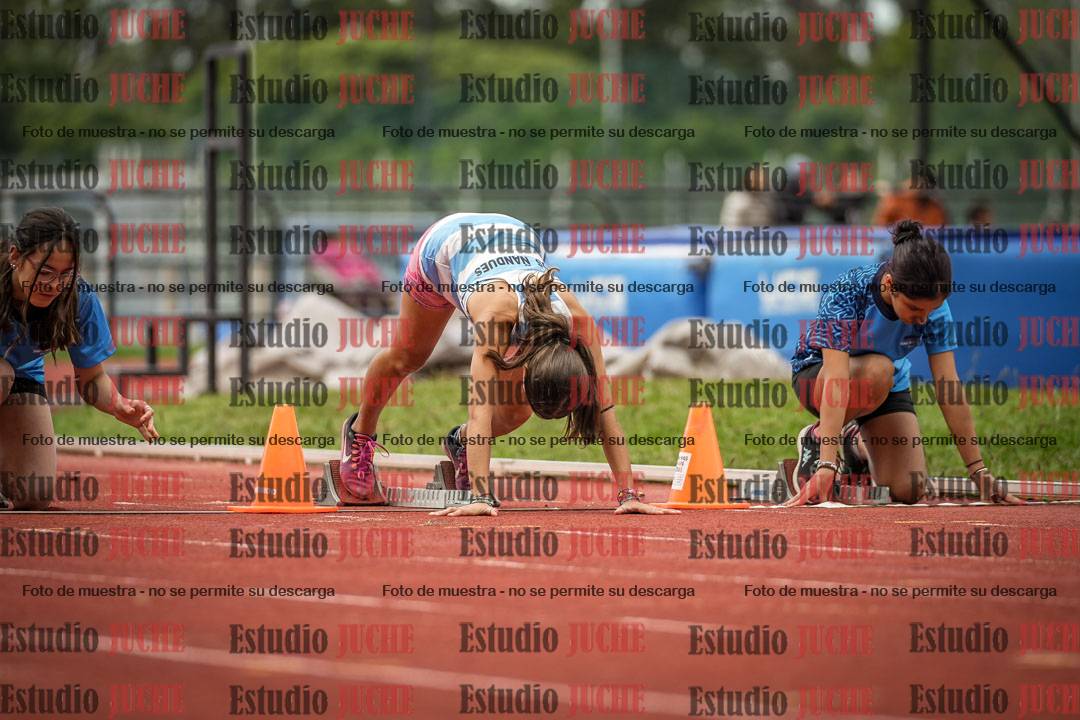 Fotos de los 80 m llanos de mujeres