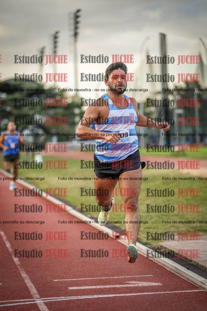 Fotos de los 1500 m llanos de varones