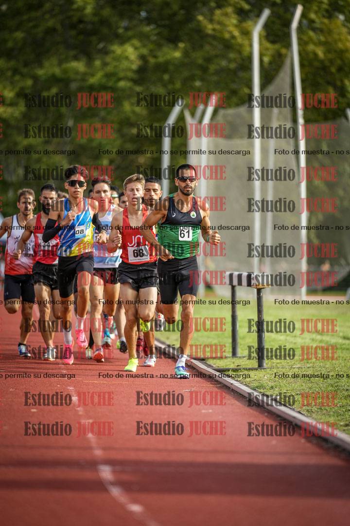 Fotos de los 3000 m llanos de varones
