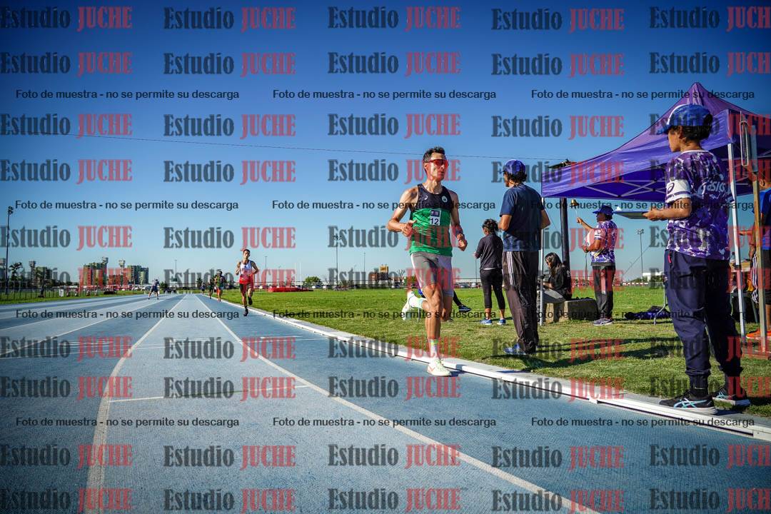 Fotos de los 3000 m llanos de varones