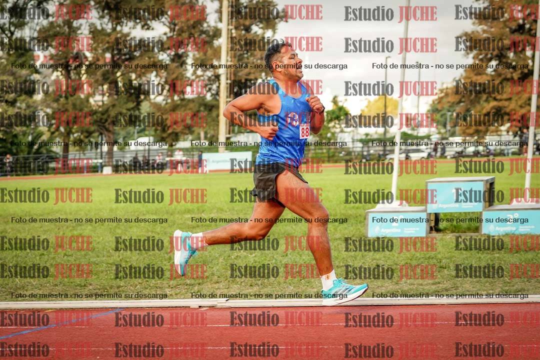 Fotos de los 1500 m llanos de varones