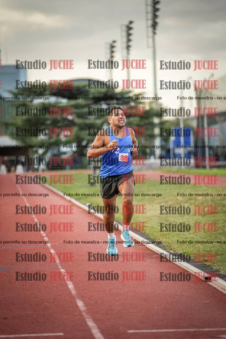 Fotos de los 1500 m llanos de varones