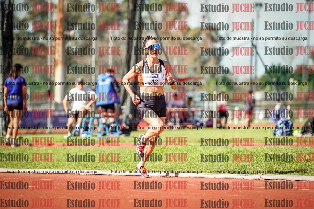 Fotos de los 5000 m llanos de mujeres y varones
