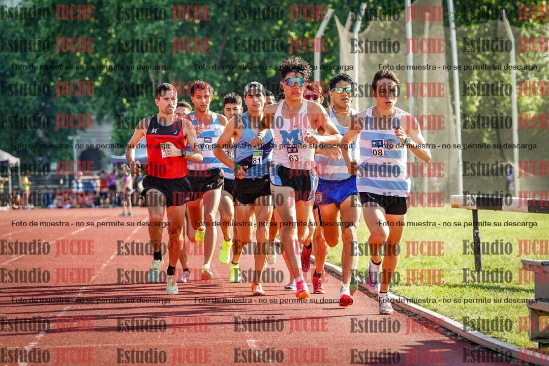 Fotos de los 1500 m llanos de varones