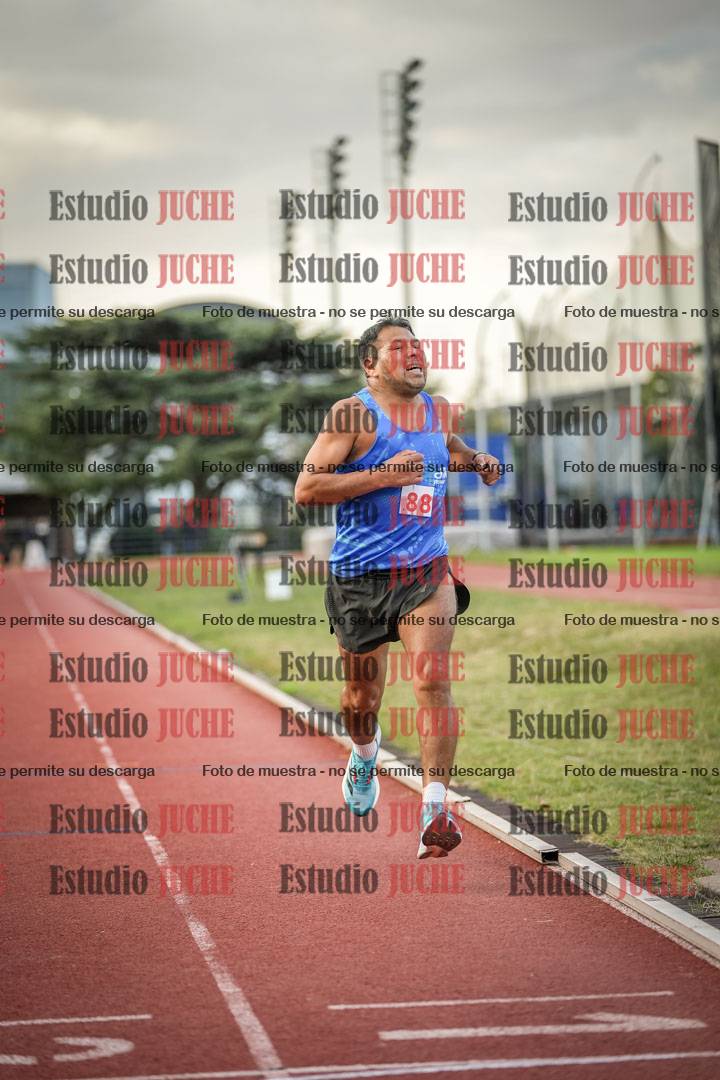 Fotos de los 1500 m llanos de varones