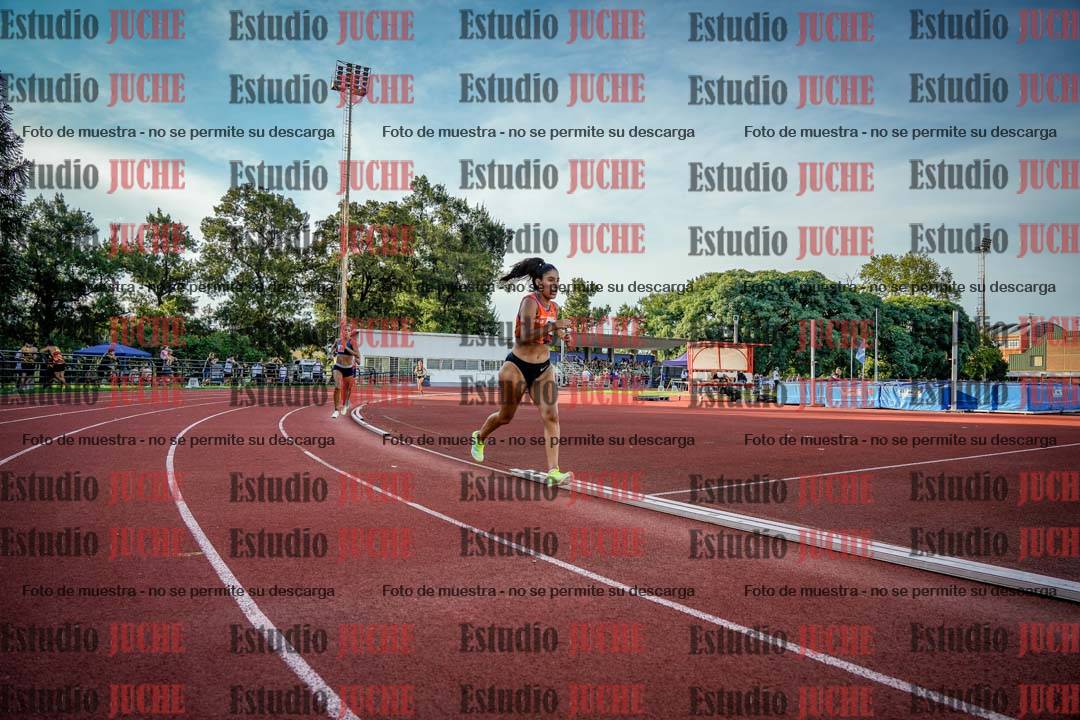 Fotos de los 1500 m llanos de mujeres