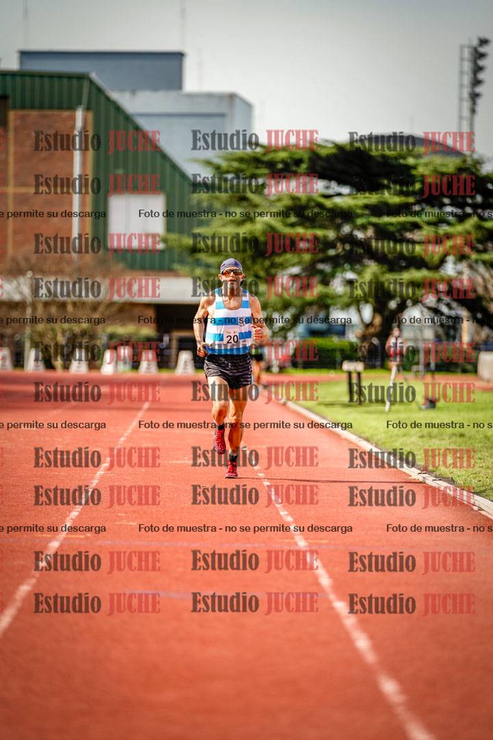 Fotos de los 3000 m llanos de varones