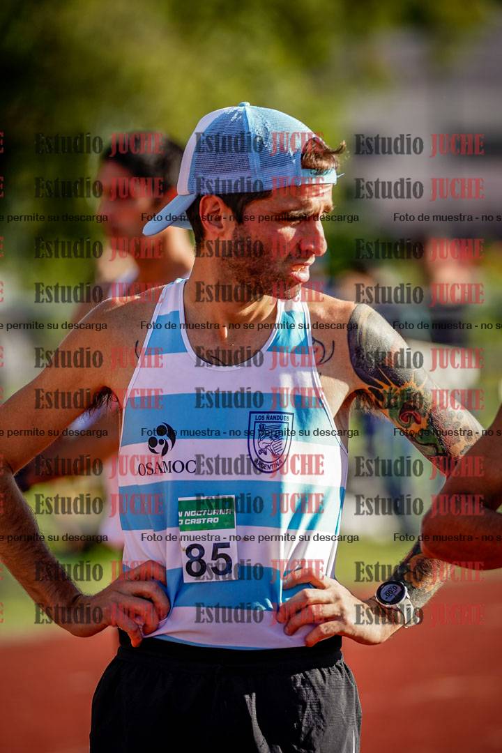 Fotos de los 3000 m llanos de varones