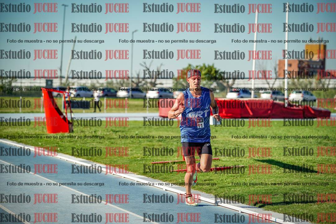 Fotos de los 3000 m llanos de varones