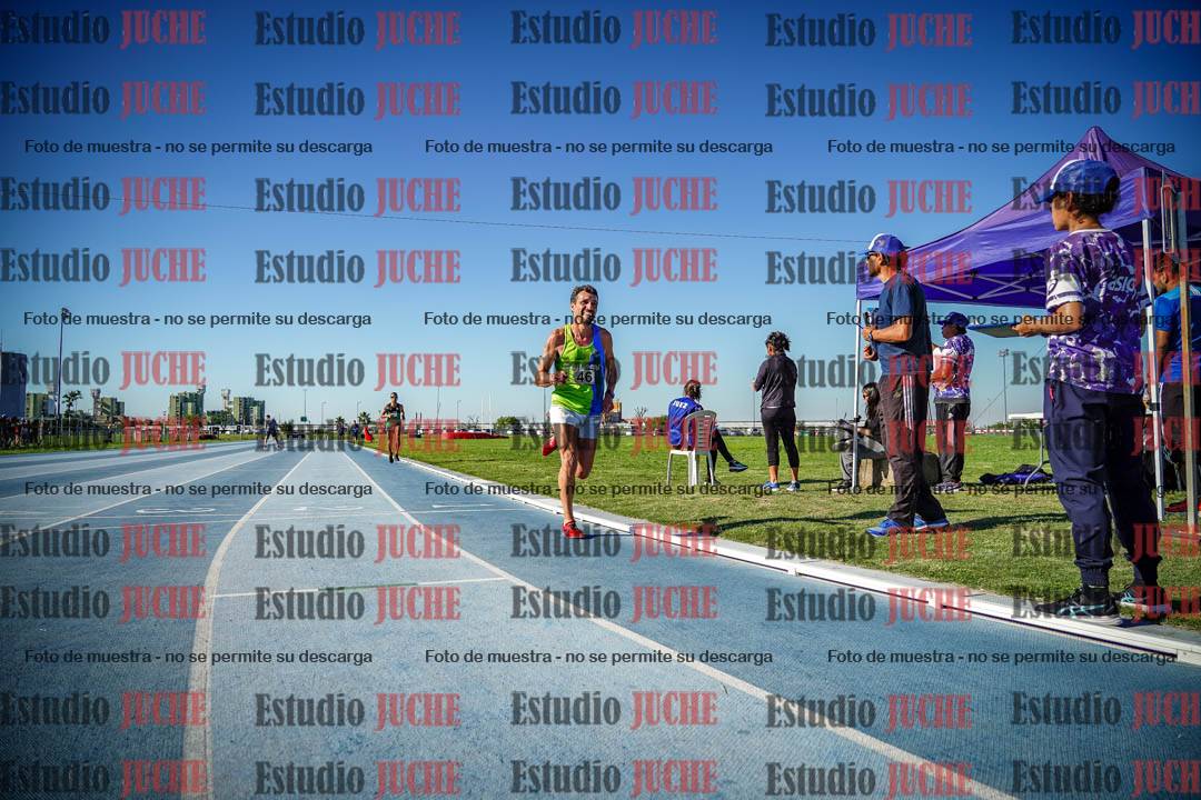 Fotos de los 3000 m llanos de varones