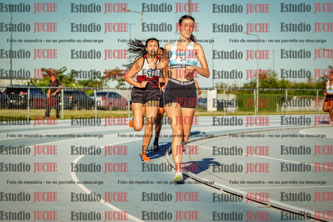 Fotos de los 1500 m llanos de mujeres