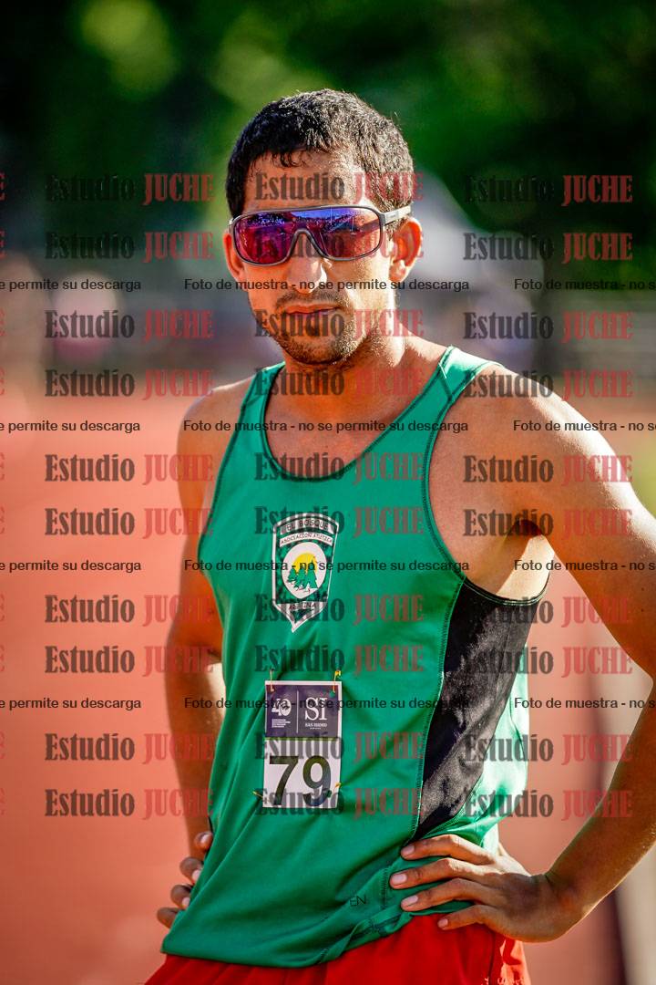 Fotos de los 3000 m llanos de varones
