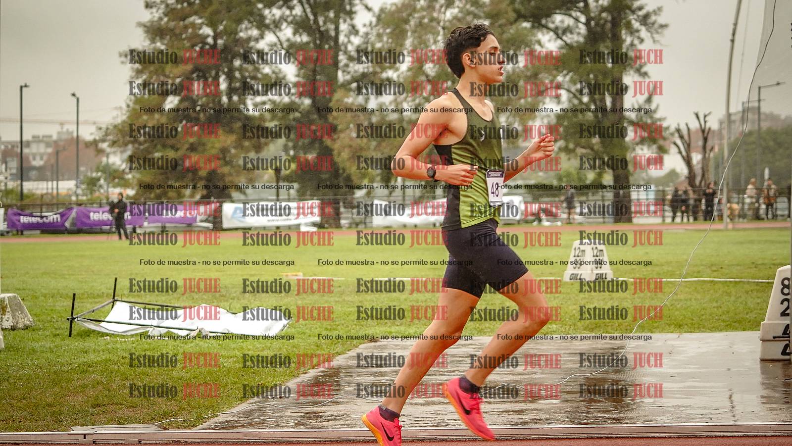 Fotos de los 1500 m llanos de varones