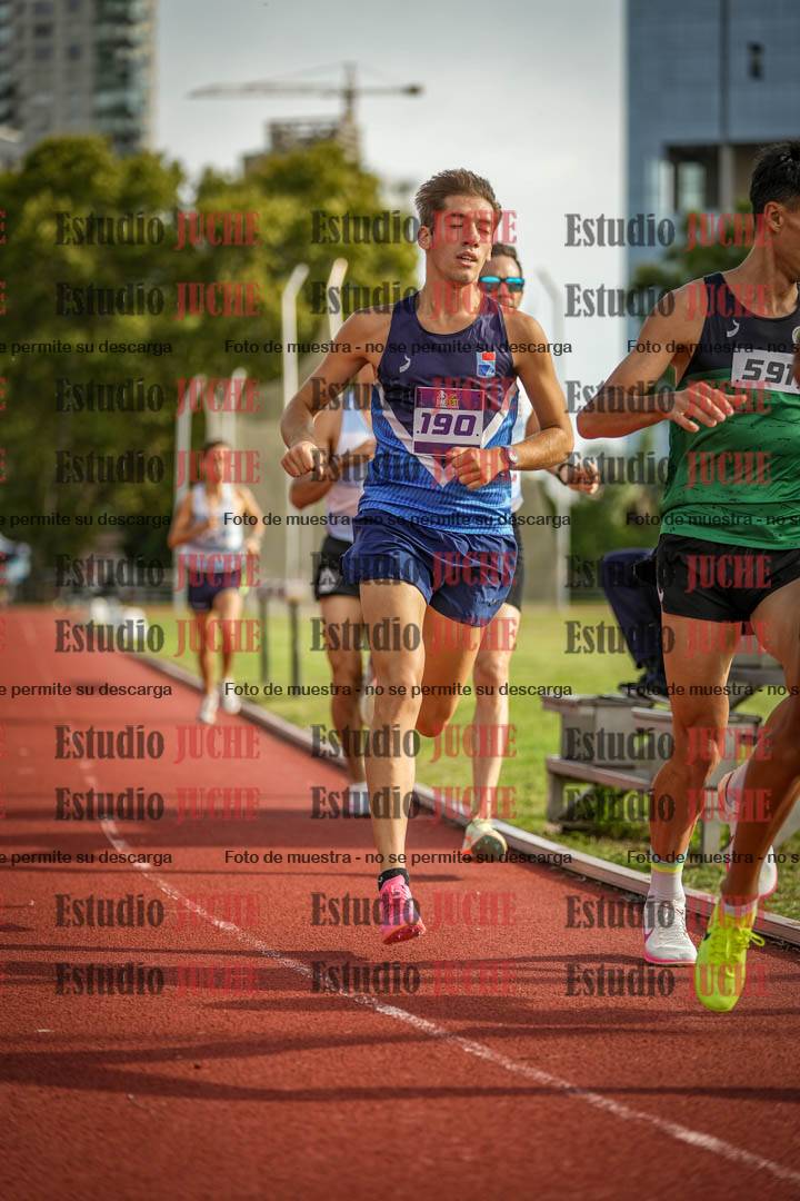 Fotos de los 3000 m llanos de varones