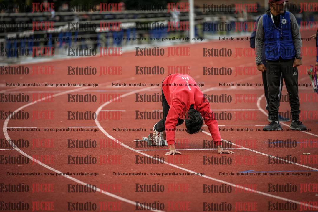 Fotos de los 400 m llanos de varones - decatlón 5