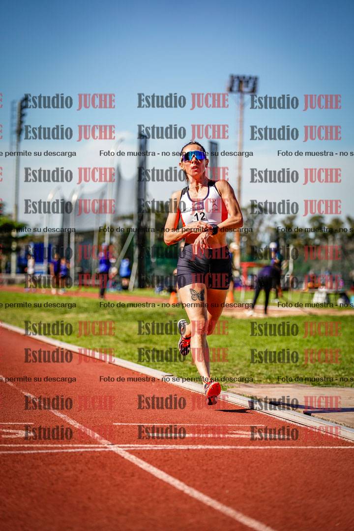 Fotos de los 5000 m llanos de mujeres y varones