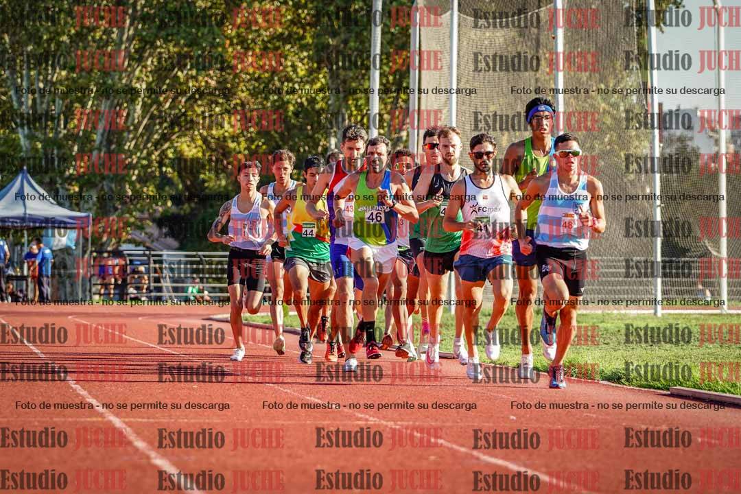 Fotos de los 3000 m llanos de varones