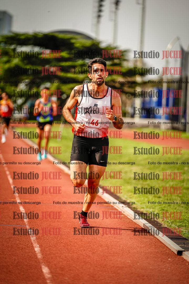 Fotos de los 3000 m llanos de varones